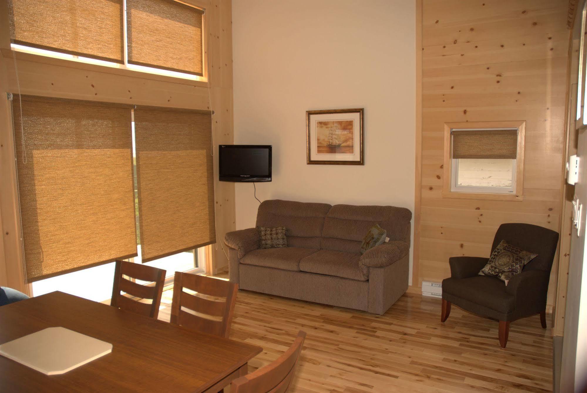 Les Chalets Du Bioparc Bonaventure Buitenkant foto